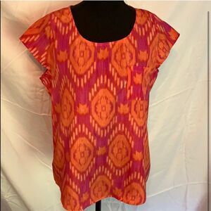 Adorable pink & orange top